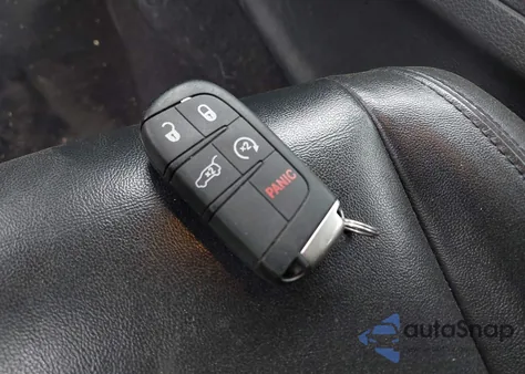 2020 Jeep Grand Cherokee Limited 4X4 из США, поврежденный, VIN 1C4RJFBG5LC143014